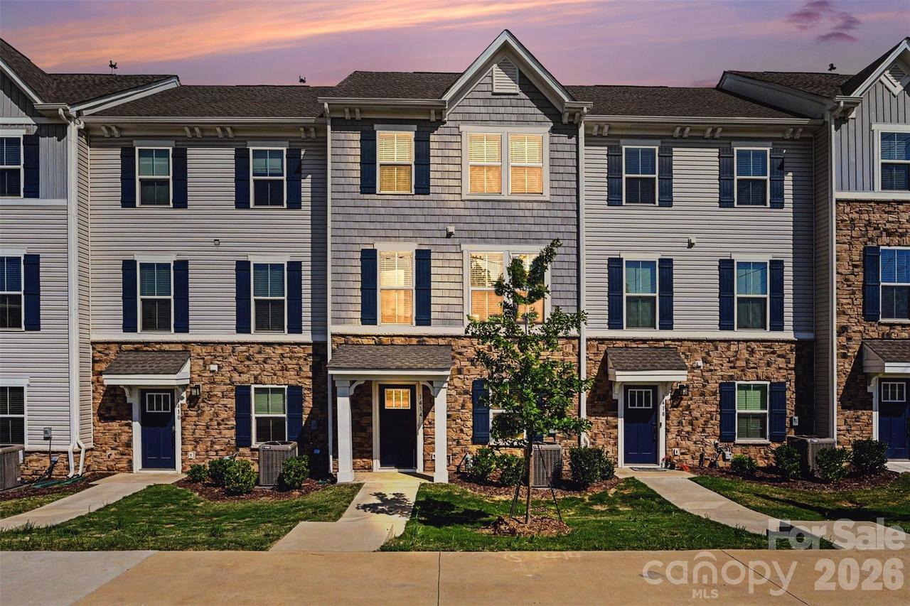 1414 Newell Towns Ln., Charlotte, NC 28262