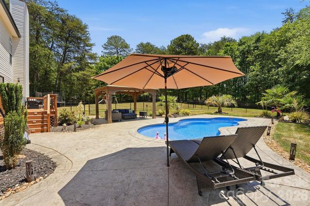 New Homes For Sale This Week That Attend Lakeshore Middle: May 22nd to May 28th