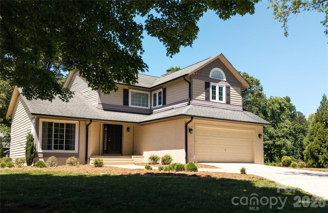 568 Wood Hollow Rd., Taylorsville, NC 28681