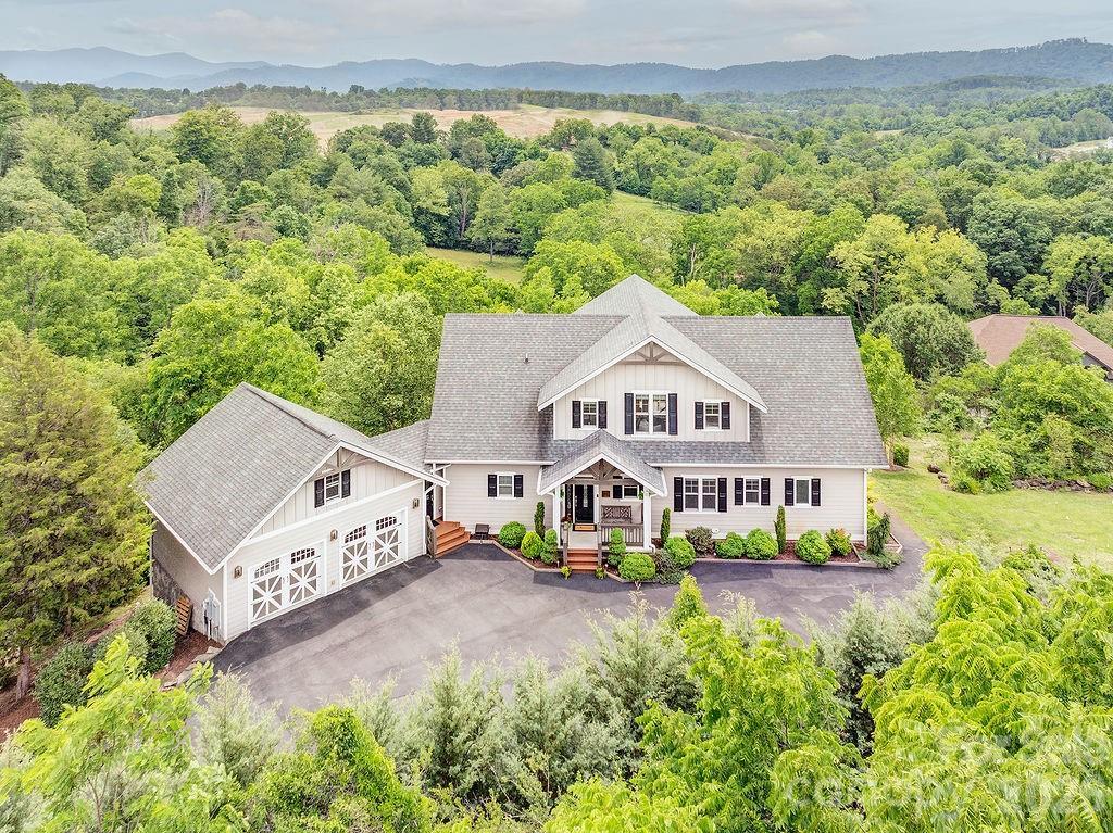 18 Adas Way, Weaverville, NC 28787