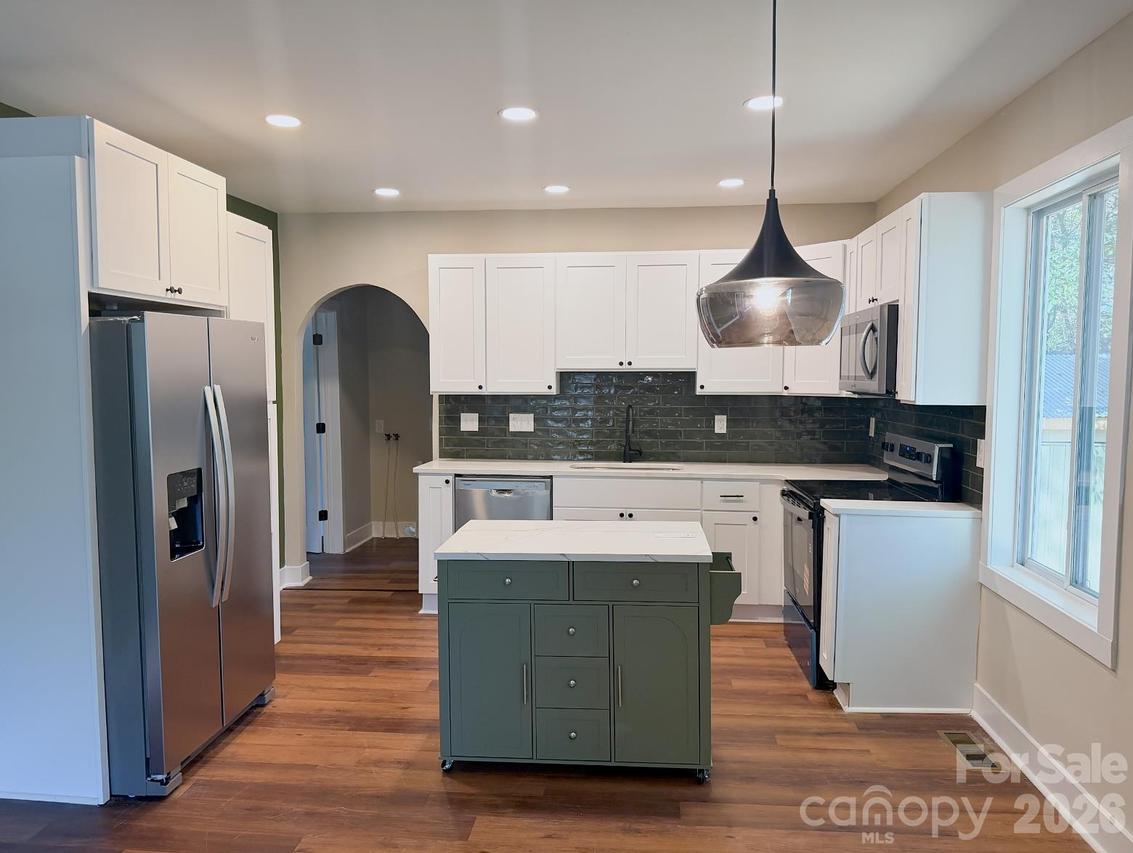 1904 Hemlock Ave., Gastonia, NC 28054