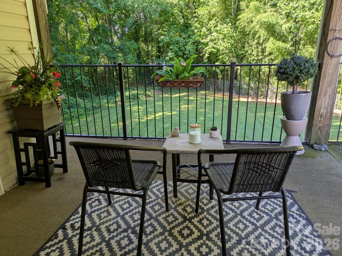 1046 Surry Ln., Gastonia, NC 28054