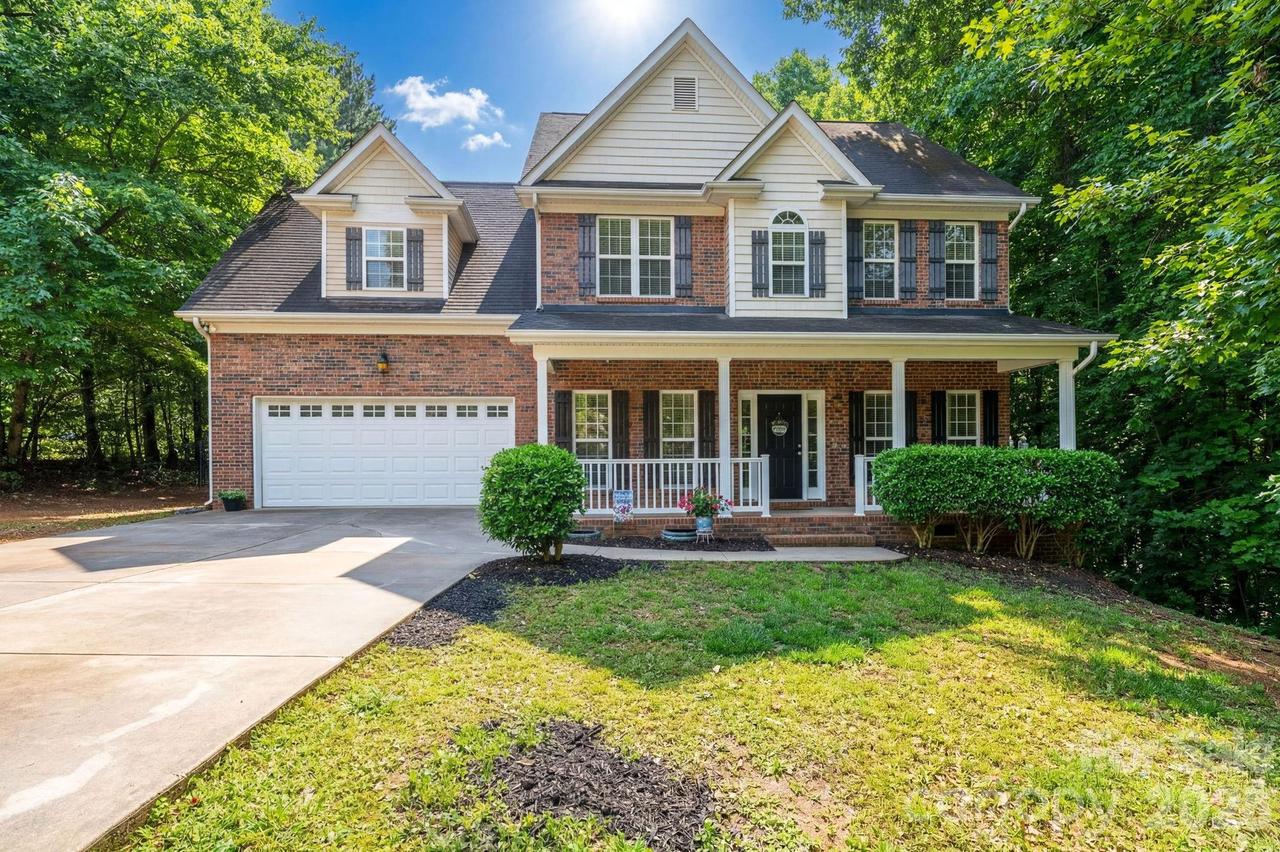 105 Tanager Ln., Mooresville, NC 28117