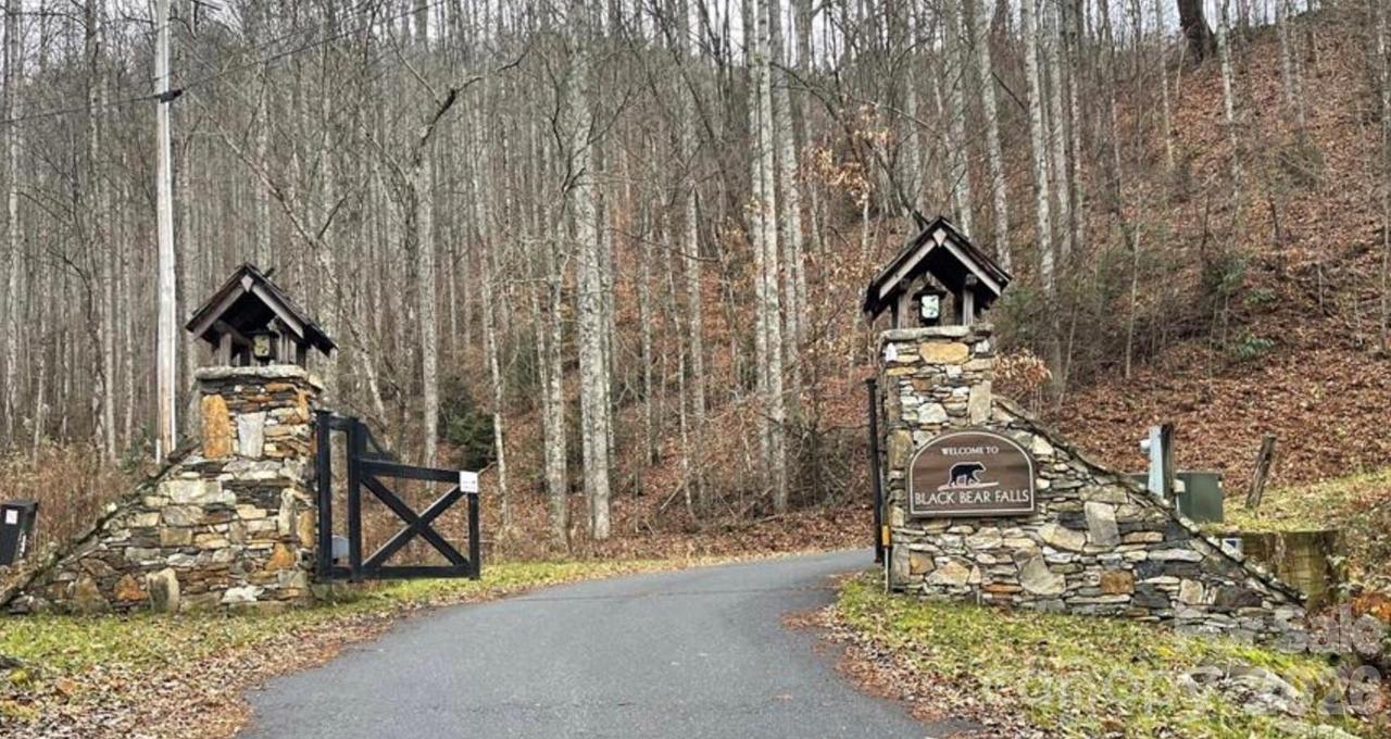 103 One Feather Rd., Whittier, NC 28789