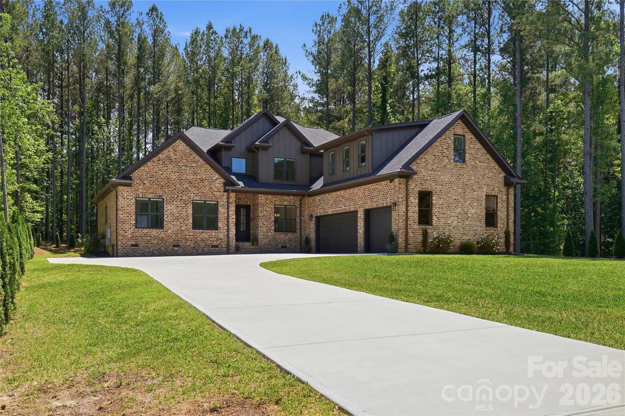 145 Crooked Branch Way, Troutman, NC 28166