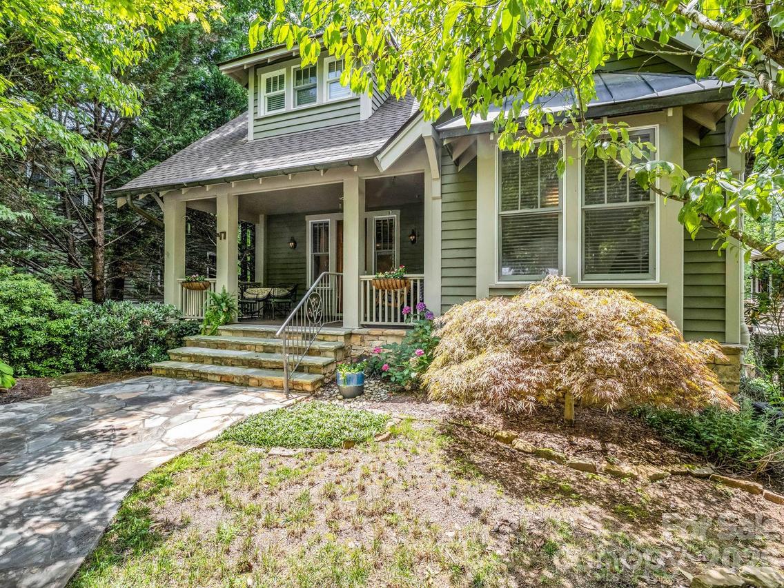 47 Cheshire Dr., Black Mountain, NC 28711