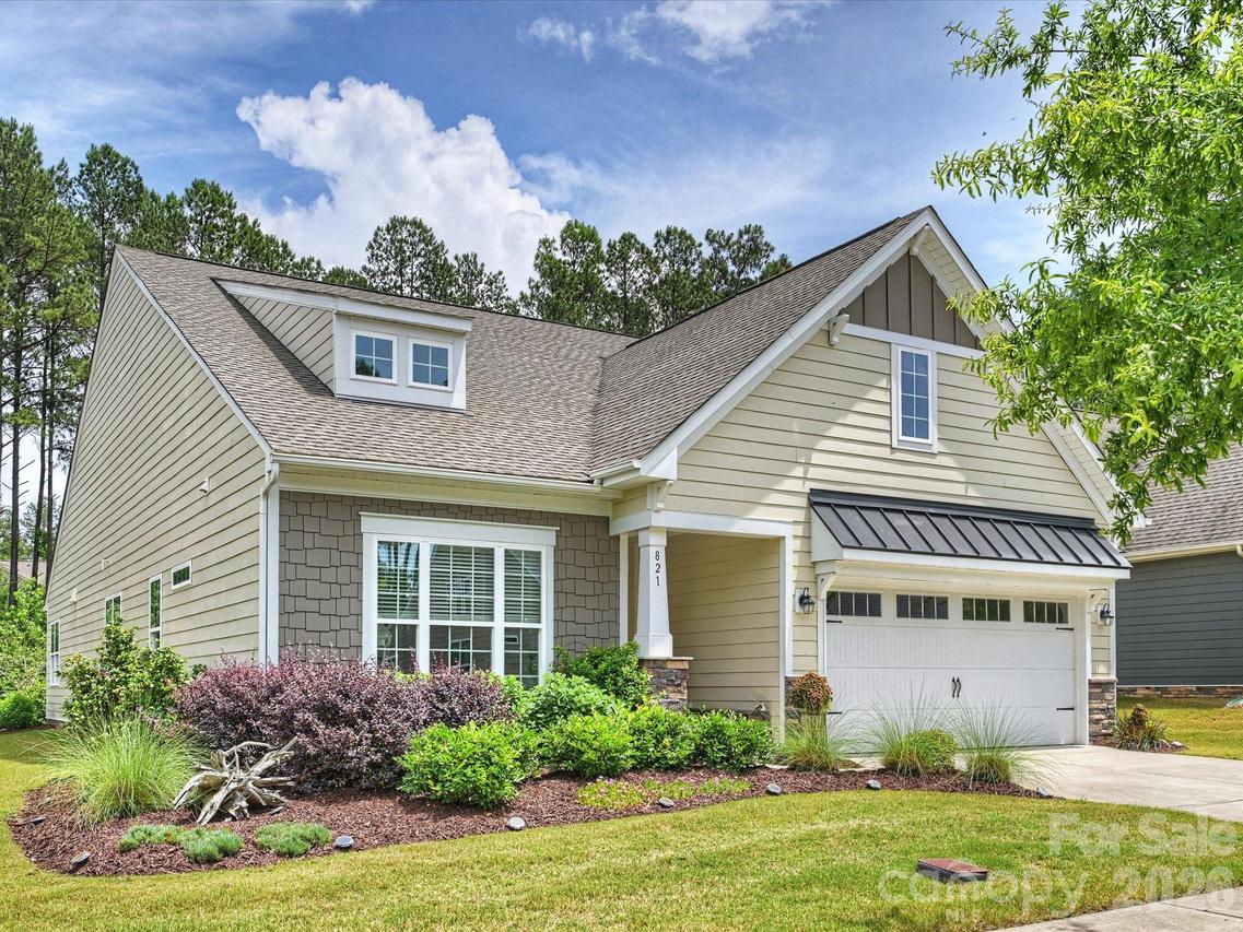 821 Botticelli Ct., Mount Holly, NC 28120