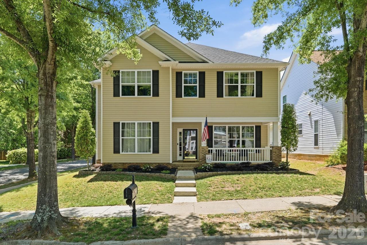 6122 Colonial Garden Dr., Huntersville, NC 28078