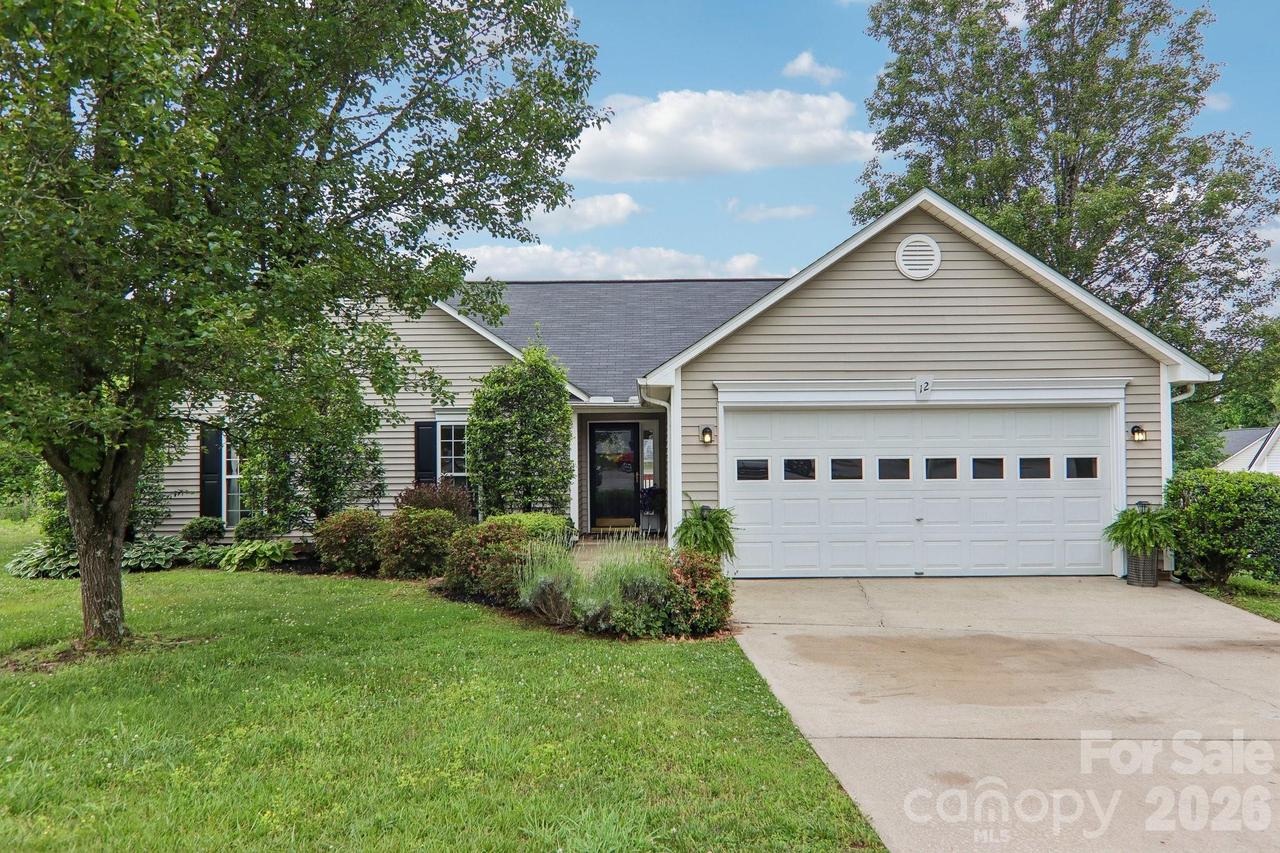 12 Wineberry Ct., Fletcher, NC 28732