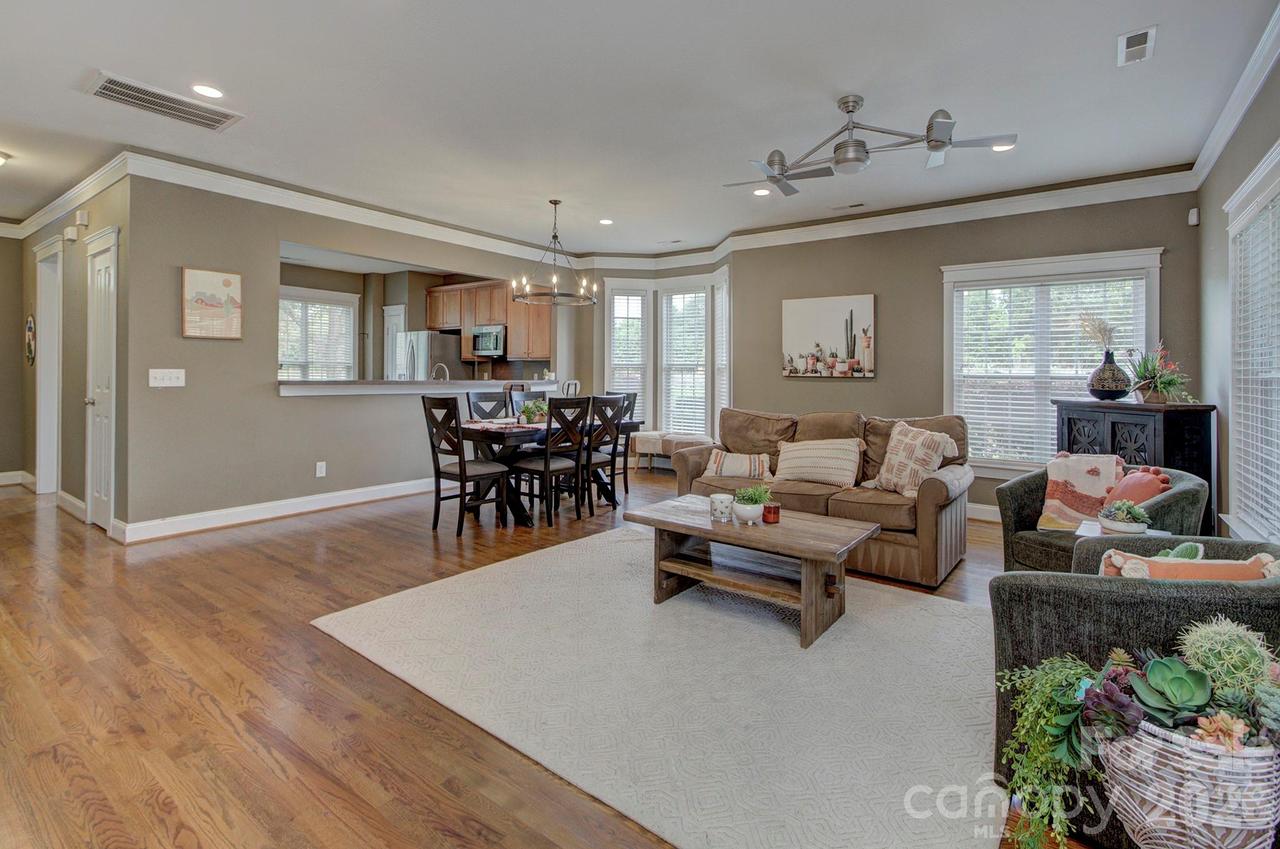 903 White Point Dr., Huntersville, NC 28078