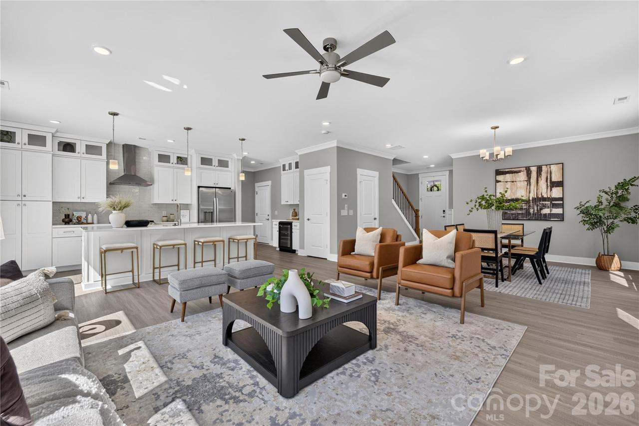3869 12th Street Ct., Hickory, NC 28601