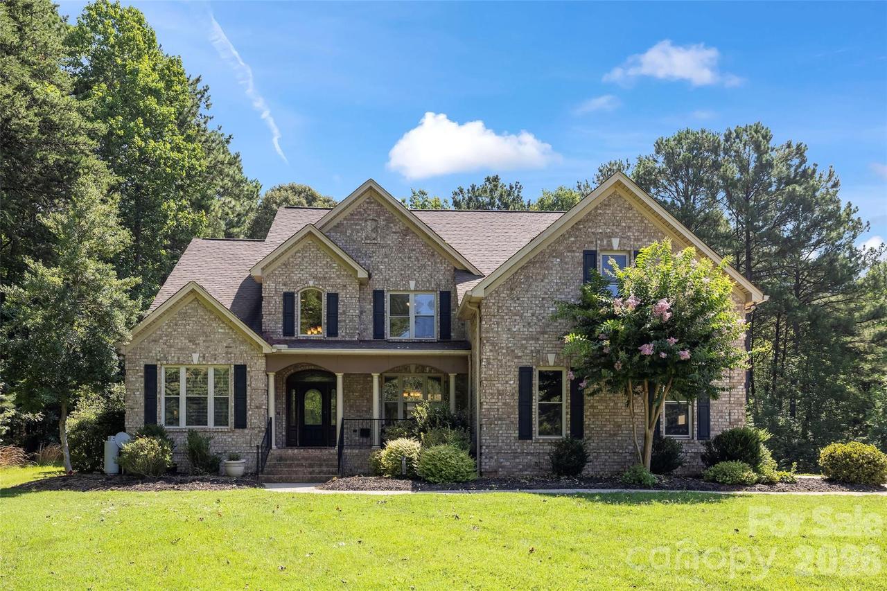 4266 Barbrick St., Sherrills Ford, NC 28673