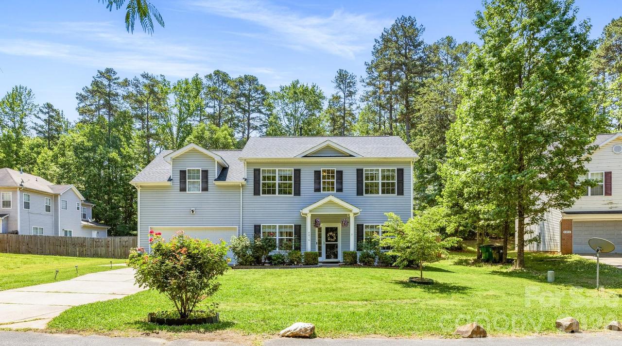 4816 Delprado Cir., Charlotte, NC 28216