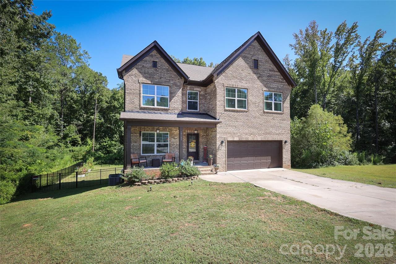 10105 Greenwood Ct., Charlotte, NC 28215