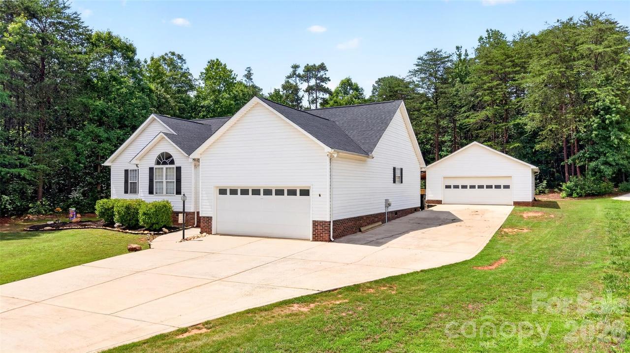 4583 Shawnee Ct., Maiden, NC 28650