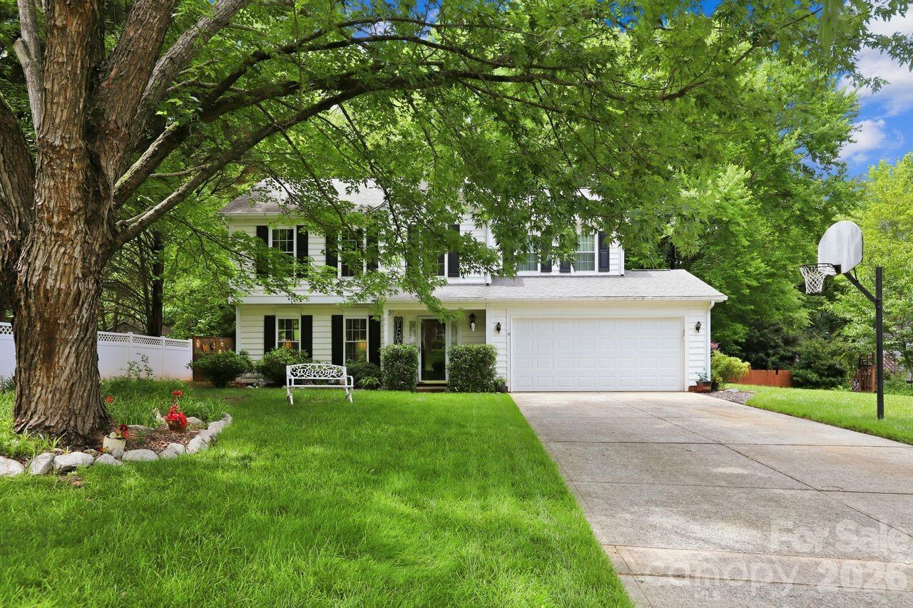 3009 Oakcroft Dr., Matthews, NC 28105