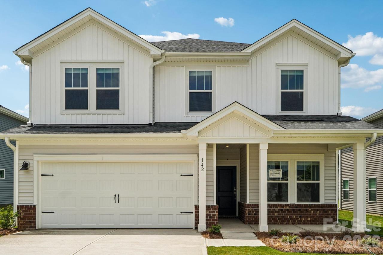 2452 Chartwell St., Stanley, NC 28164
