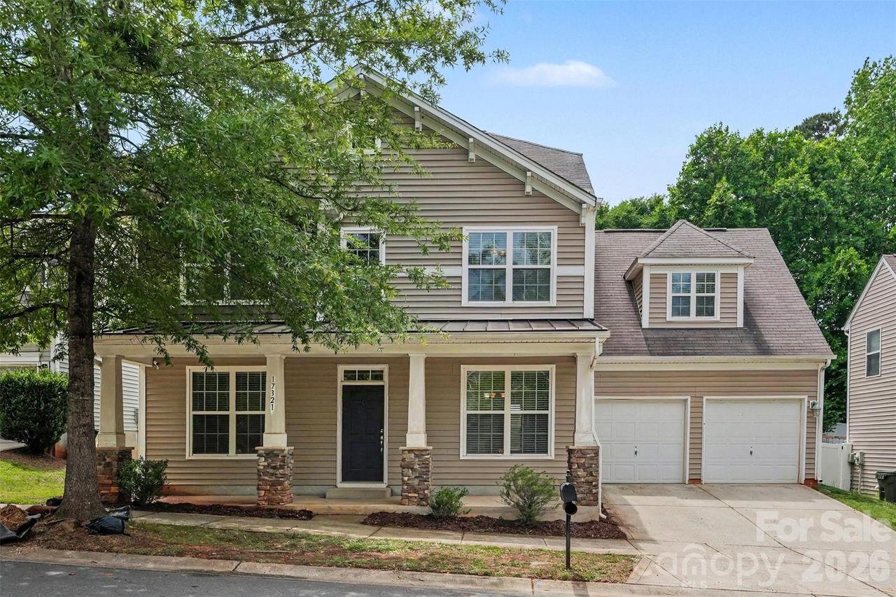 17321 Caldwell Track Dr., Huntersville, NC 28078