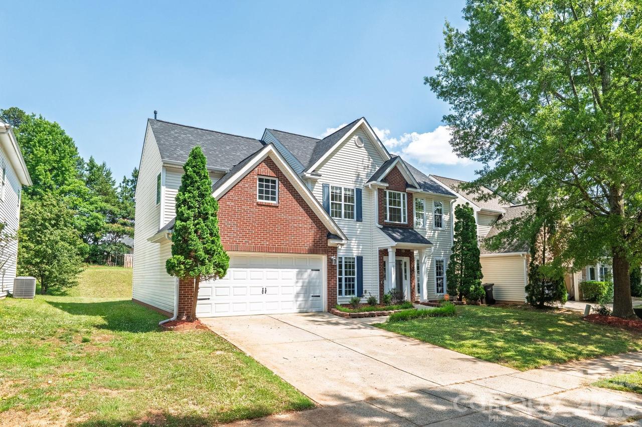 2508 Oakdale Creek Ln. #17, Charlotte, NC 28216
