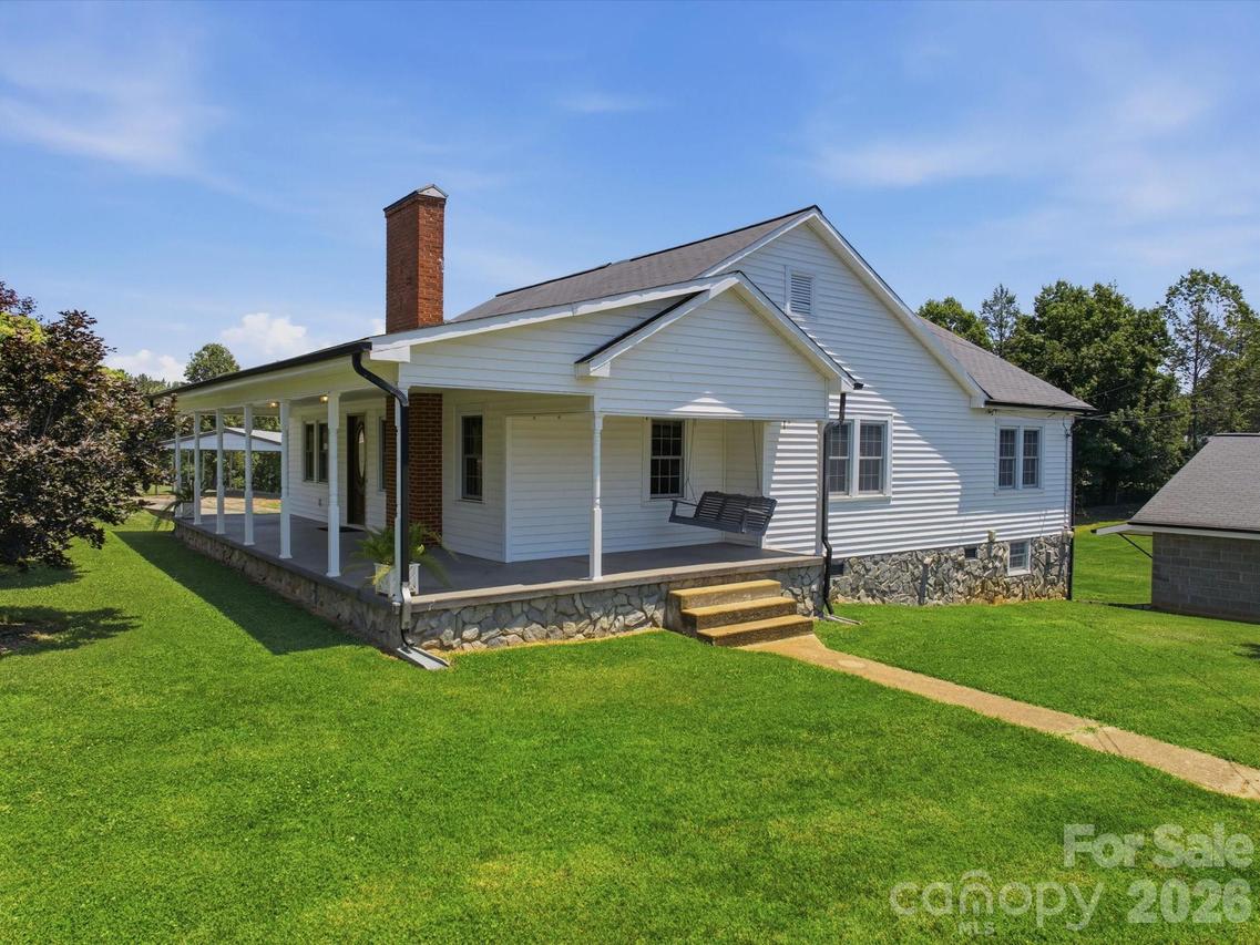 2401 Lail Rd., Morganton, NC 28655