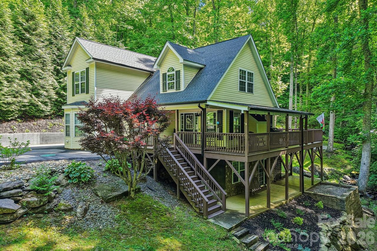 1264 Dogwood Dr., Maggie Valley, NC 28751