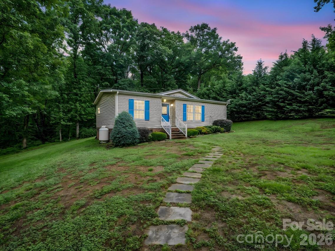 1449 Toney Rd., Bostic, NC 28018