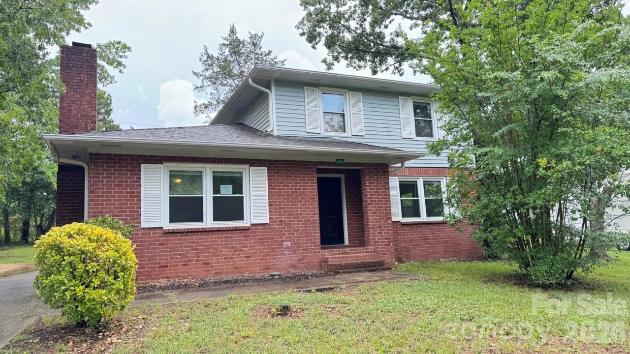 6304 Clearwater Dr., Indian Trail, NC 28079