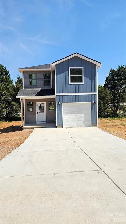 2910 21st Street Ln., Hickory, NC 28601