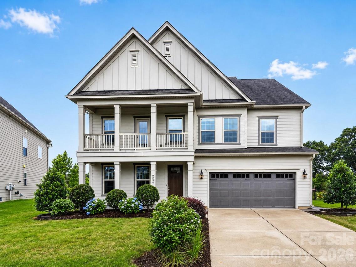 8224 Cornhill Ave., Charlotte, NC 28277