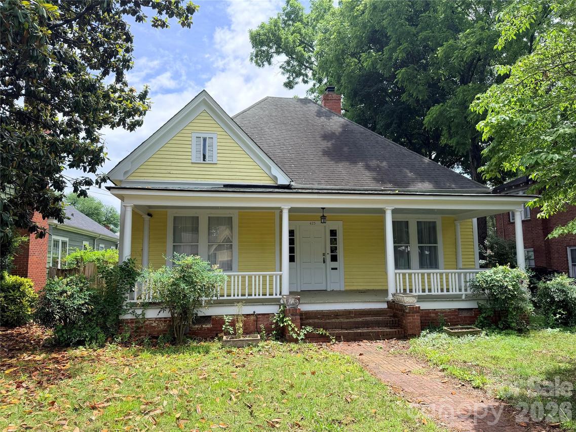 425 S Ellis St., Salisbury, NC 28144