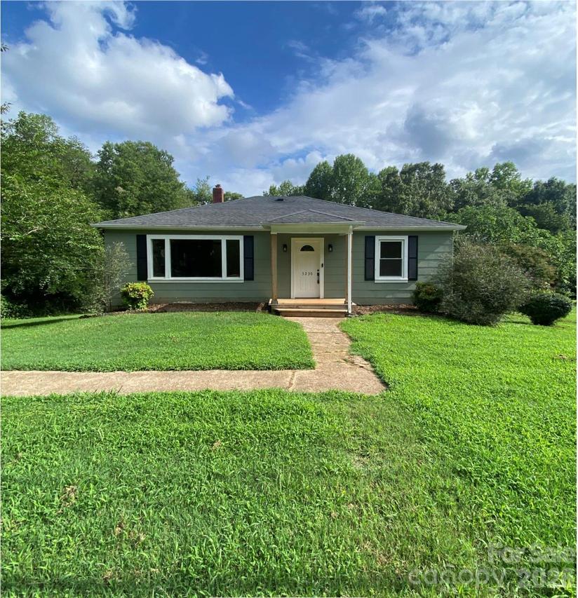 3230 12th Ave., Hickory, NC 28602