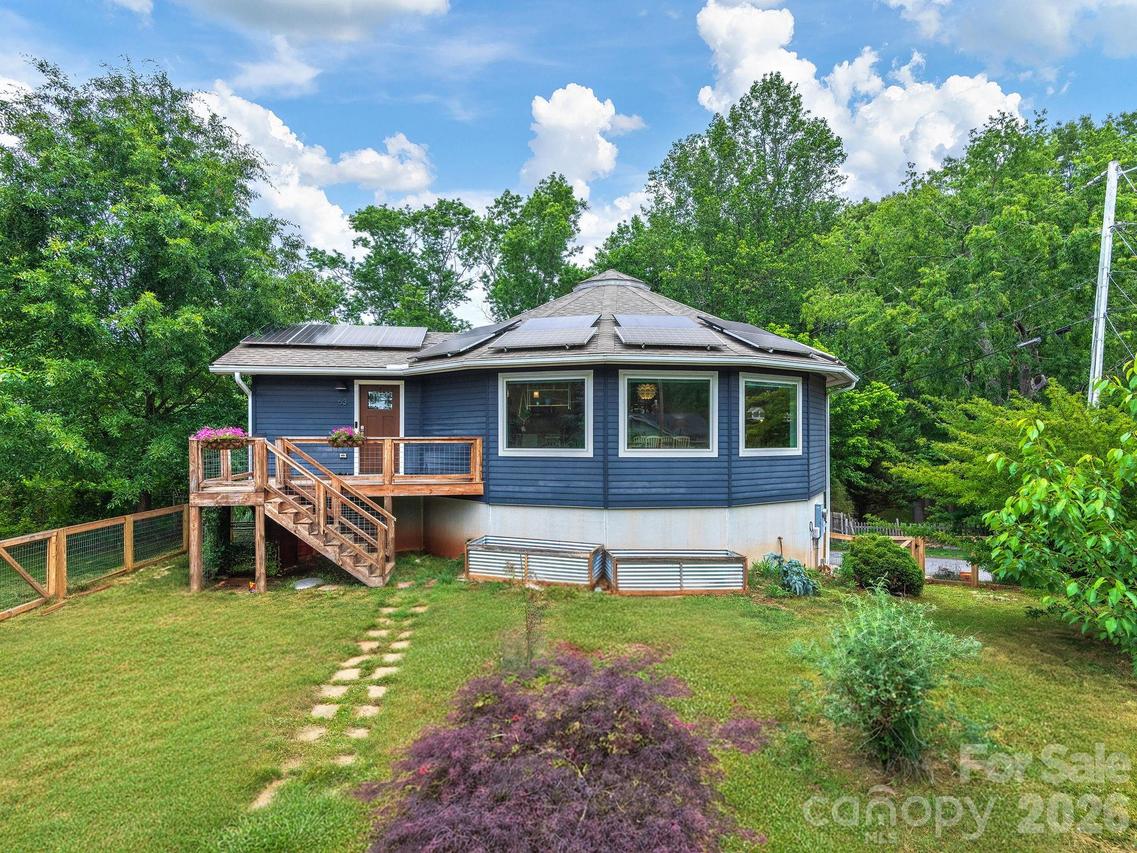 63 Beverly Rd., Asheville, NC 28806