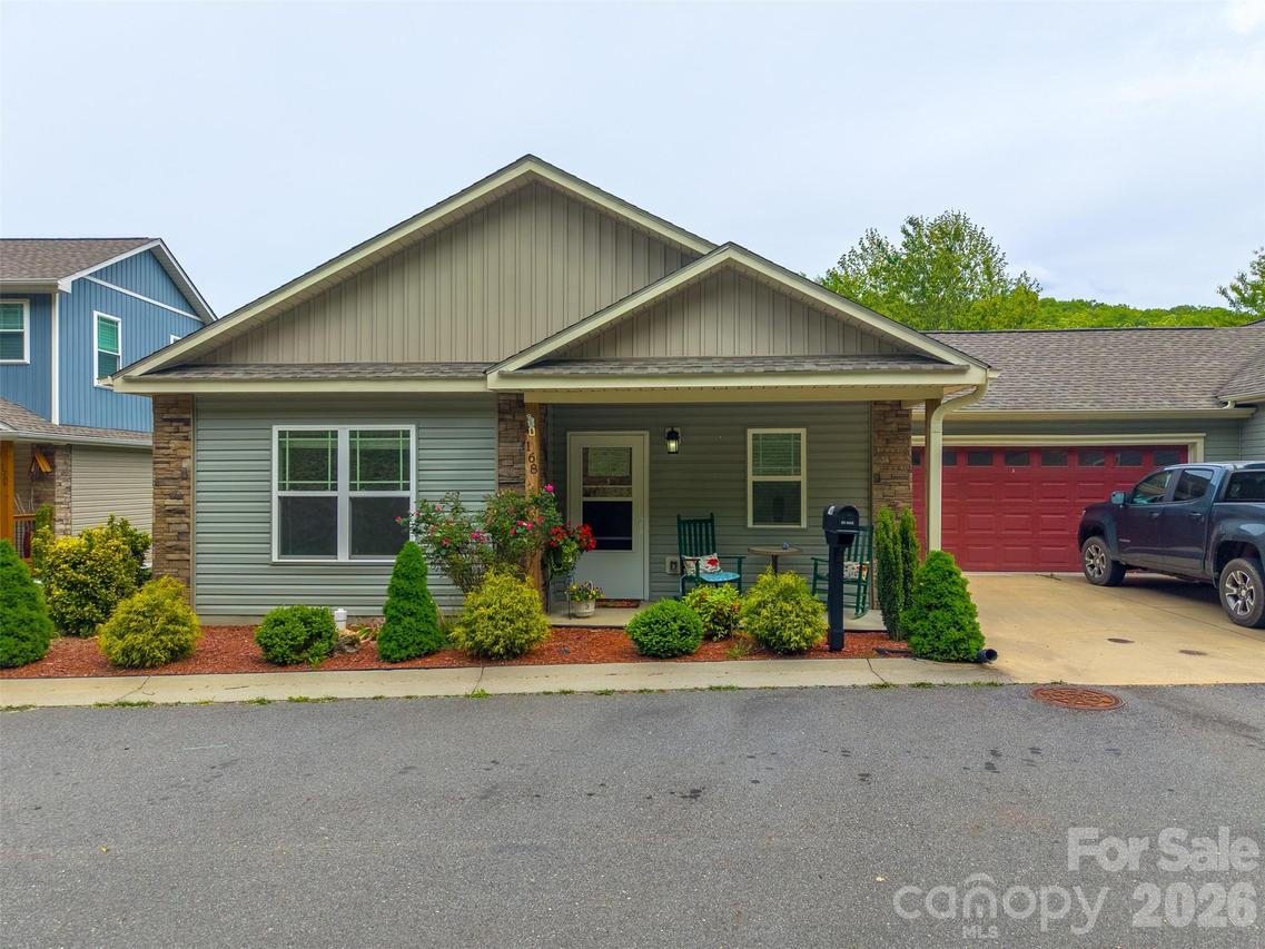 168 February Ln., Waynesville, NC 28785