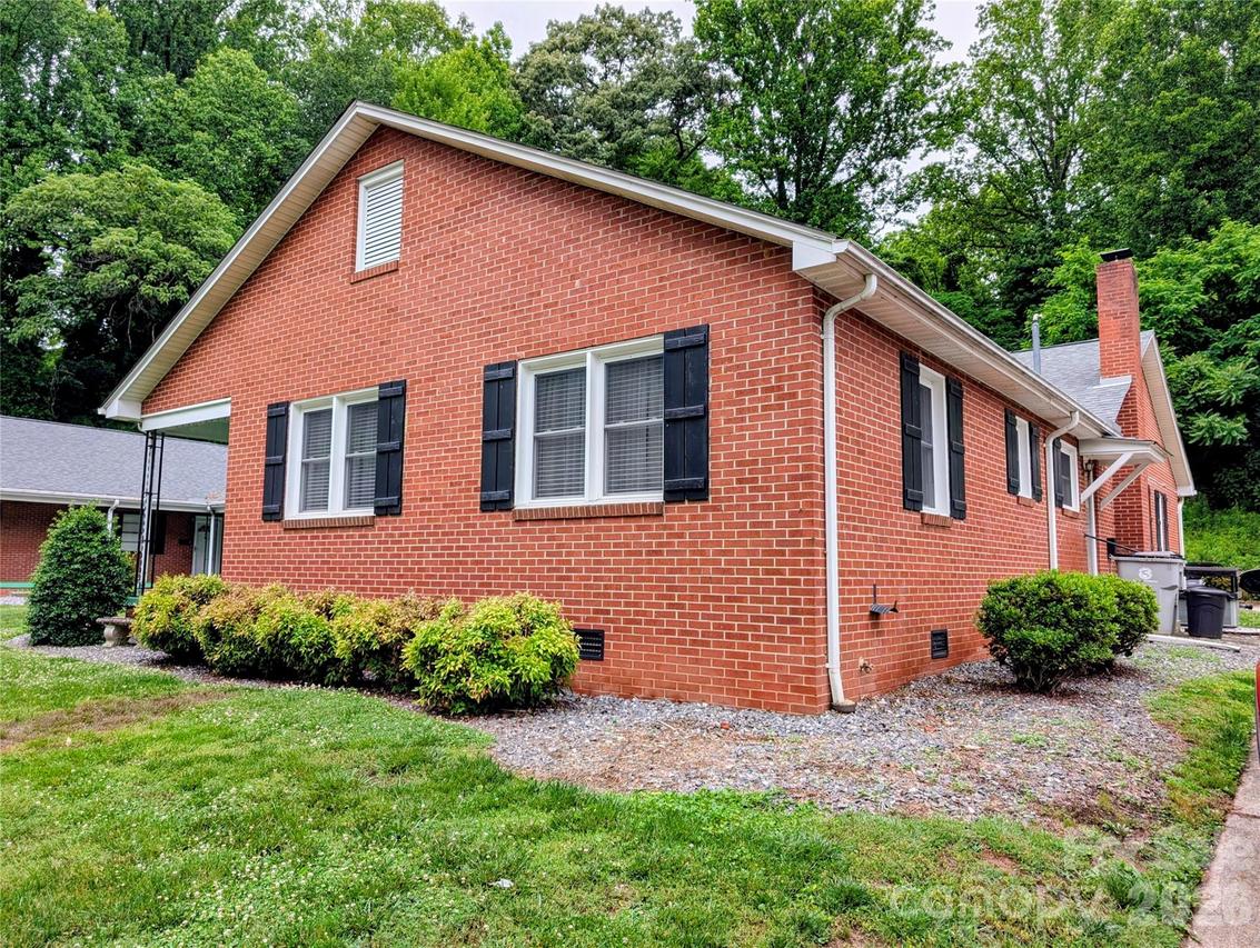 1014 SW Wright St. #5, Lenoir, NC 28645