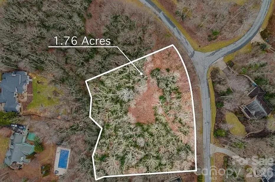 70 Windover Dr., Asheville, NC 28803