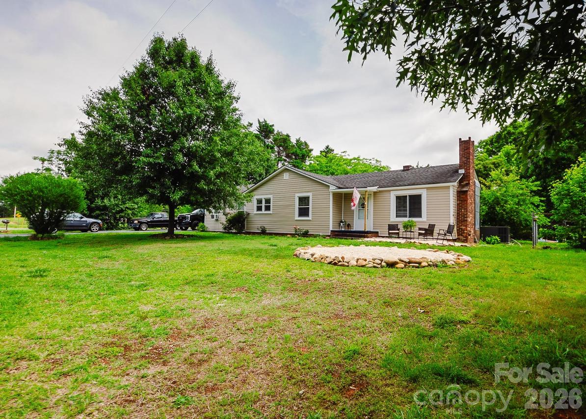 12536 Winfield Rd., Norwood, NC 28128