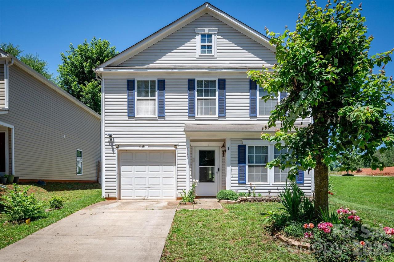 7343 Fox Point Dr., Charlotte, NC 28269