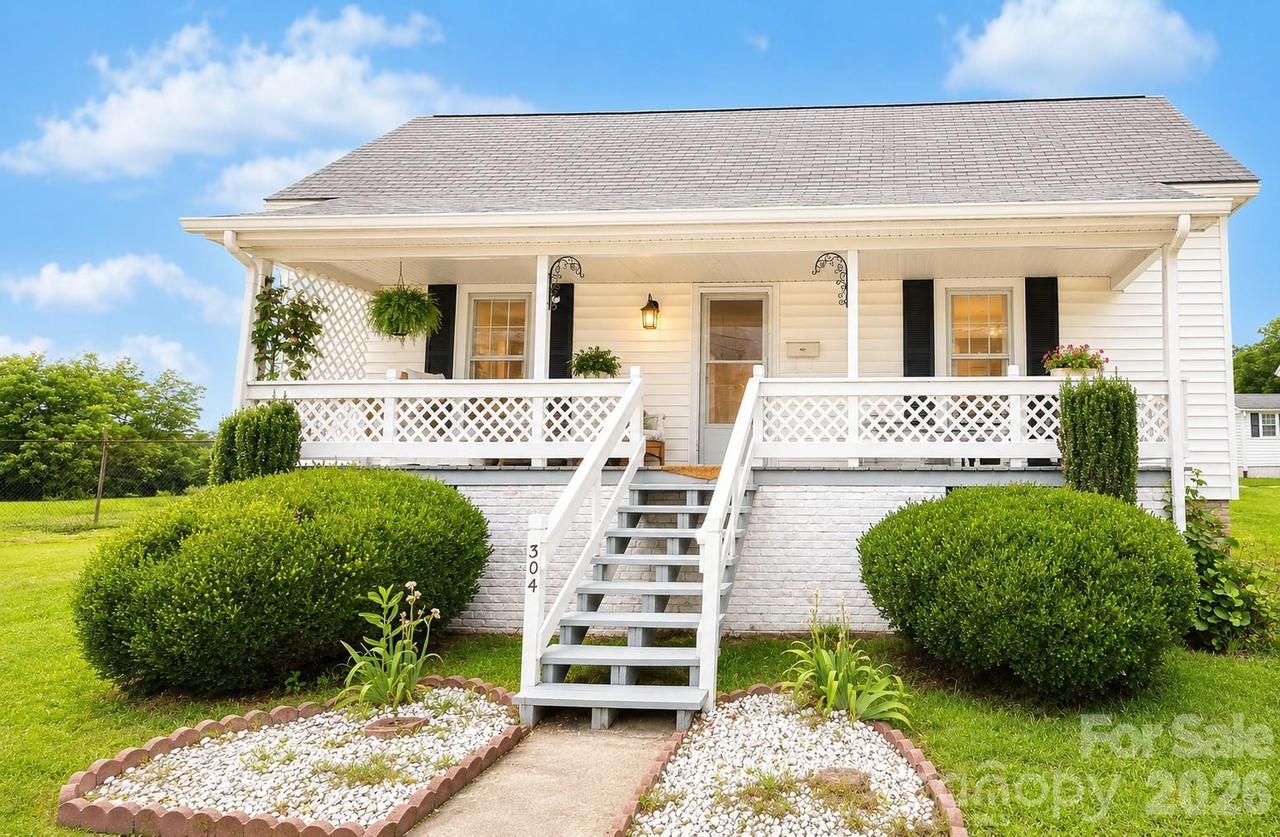 304 NW Bleachery Ct., Concord, NC 28025