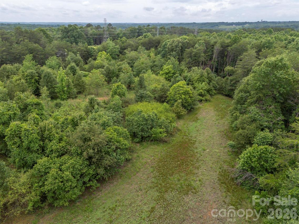 262 Flat Rock Rd., Forest City, NC 28043