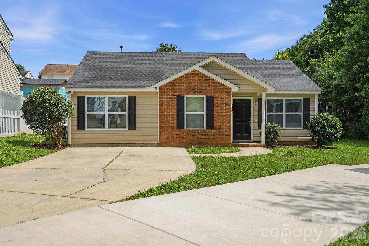 2306 Jordi Way, Charlotte, NC 28213