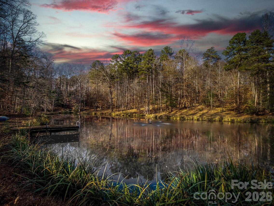 1090 N Saunders Dr., Catawba, NC 28609
