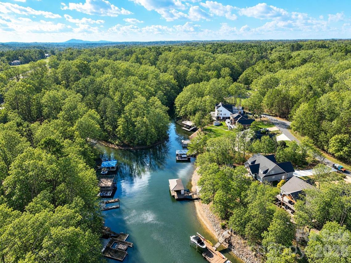 1090 N Saunders Dr., Catawba, NC 28609