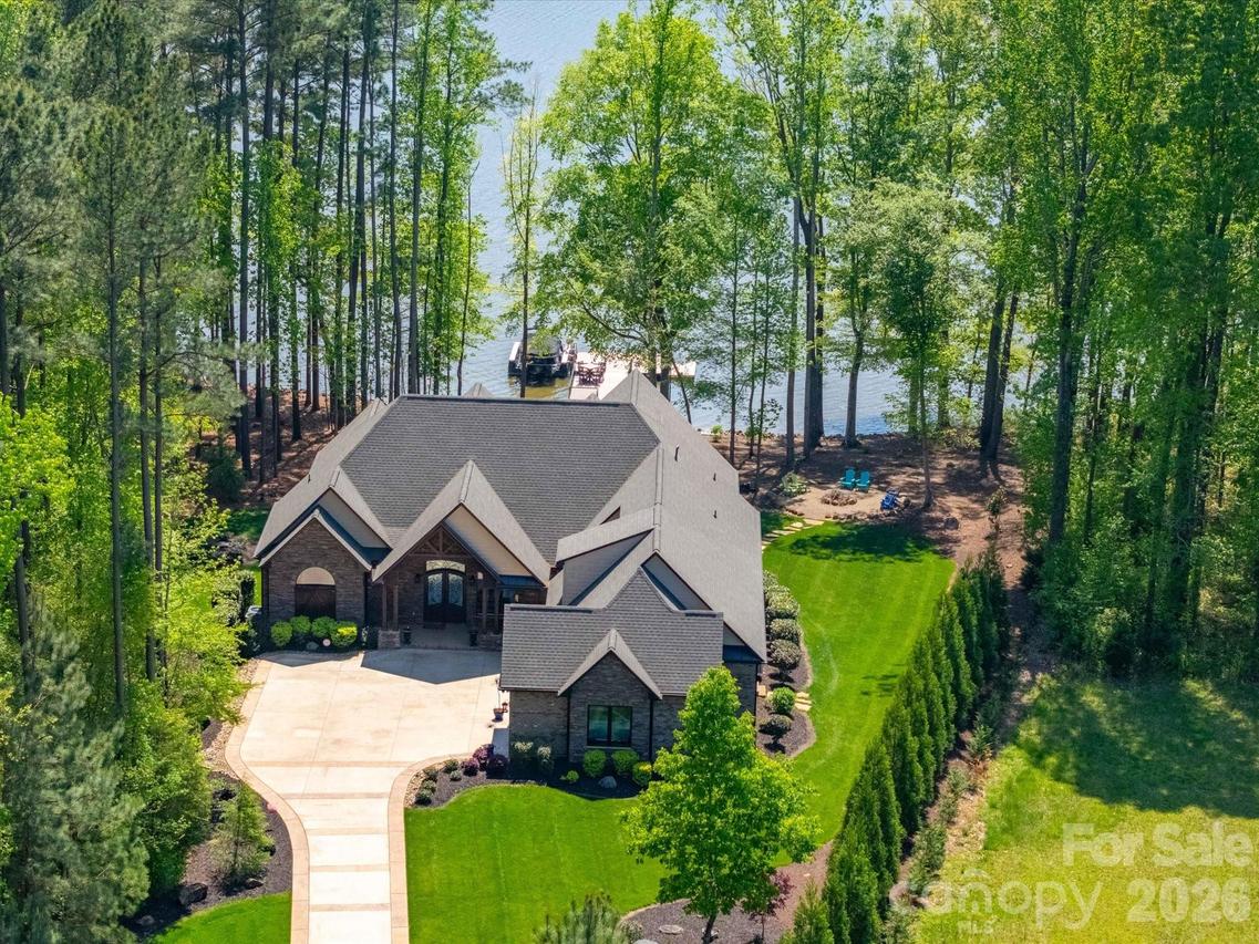 1579 Sunset Pointe Dr., Salisbury, NC 28146