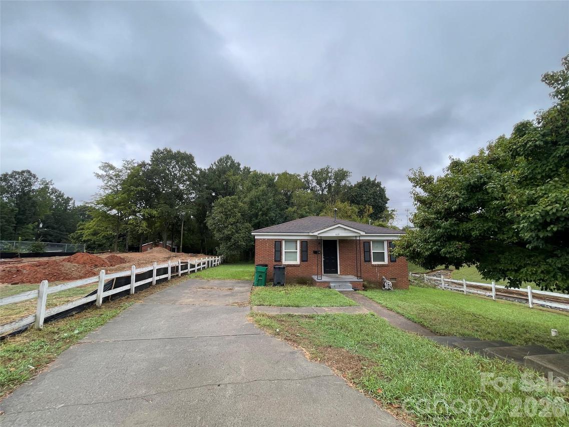 809 Norris Ave., Charlotte, NC 28206