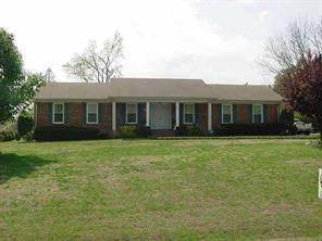 5815 Mallard Dr., Charlotte, NC 28227