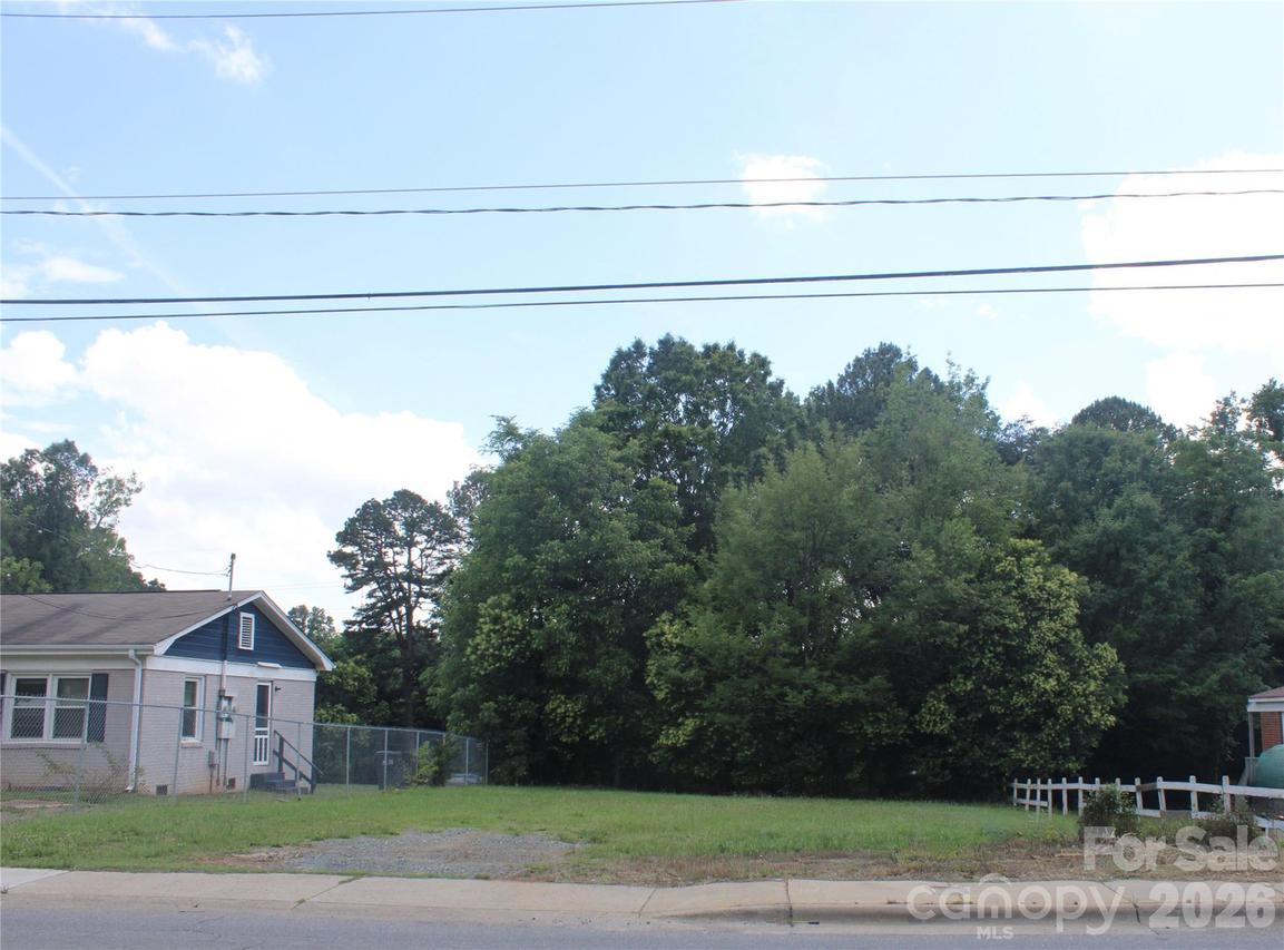 805 Norris Ave., Charlotte, NC 28206