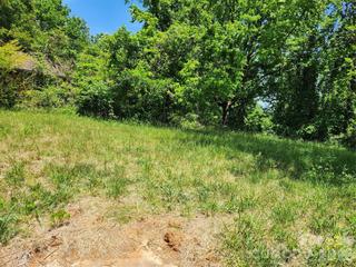 New Homes For Sale This Week That Attend Asheville Primary: May 22nd to May 28th