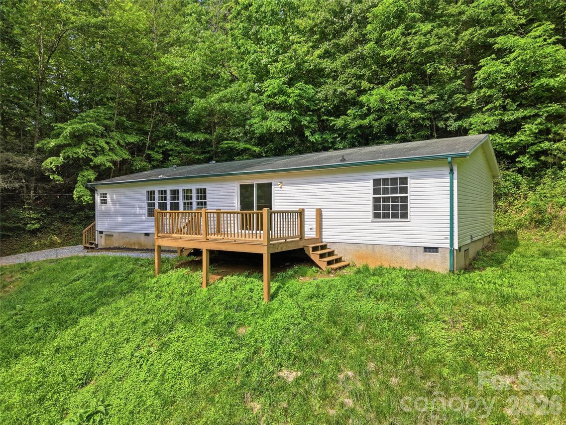 508 Cripple Creek Rd., Sylva, NC 28779