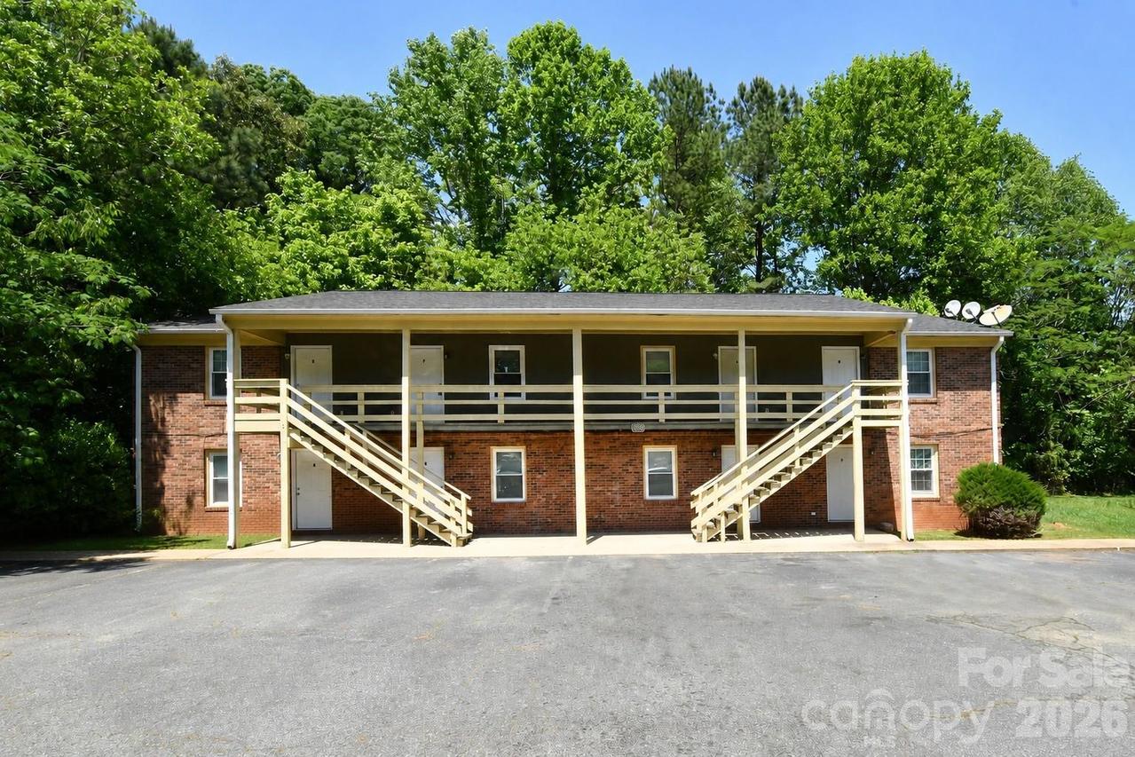 1955 1967 Lakeview Rd., Asheboro, NC 27203