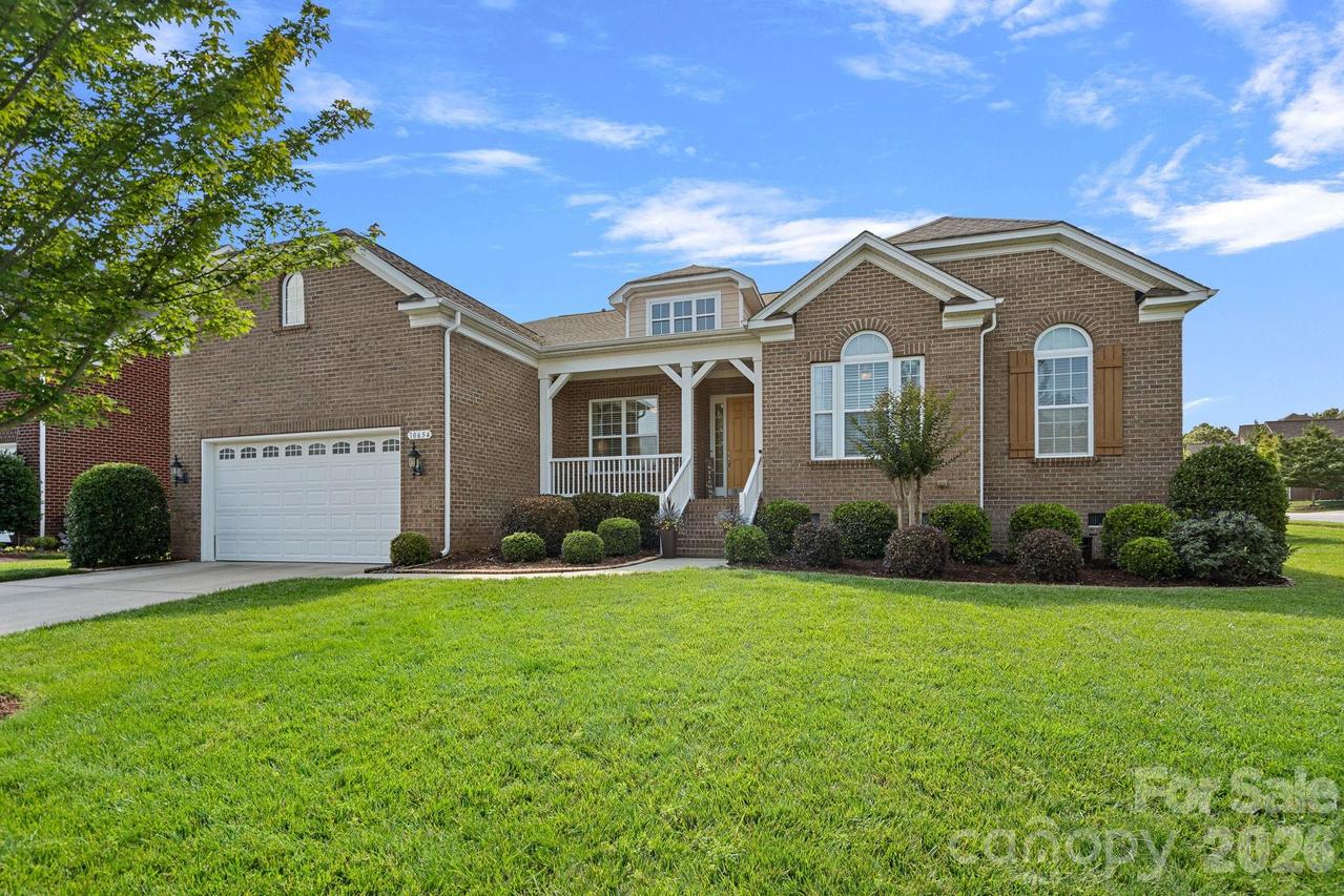 10654 Rippling Stream Dr., Concord, NC 28027